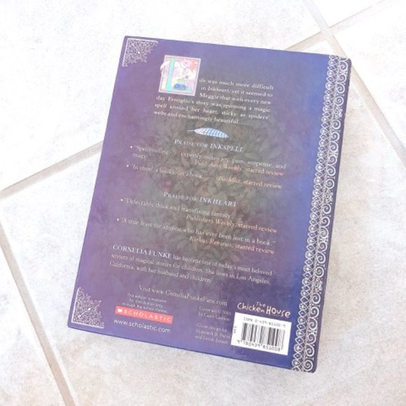 Book INKHEART and INKSPELL by Cornella Funke - Picture 8 of 12